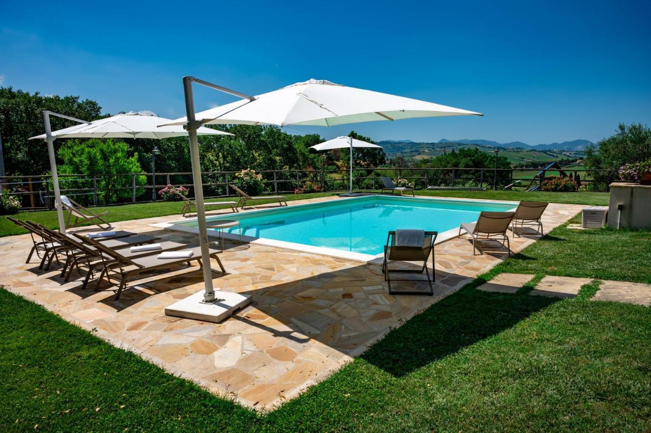 Montenovo Country House Ostra Vetere Bagian luar foto
