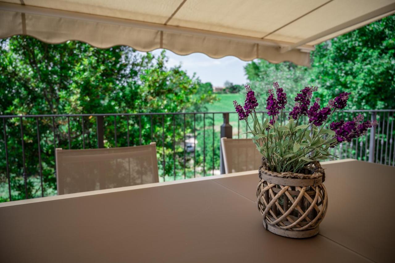 Montenovo Country House Ostra Vetere Bagian luar foto