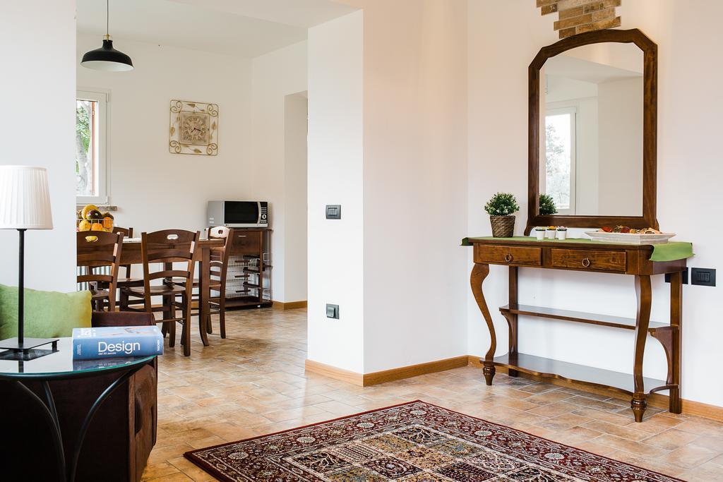 Montenovo Country House Ostra Vetere Bagian luar foto